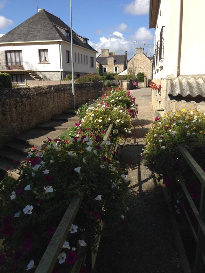 Val D'Arguenon Bed & Breakfast Jugon-les-Lacs Luaran gambar